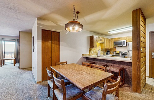Historic District Condo | Spacious, in-town condo with balcony, pools, hot tub, tennis - walk to lifts