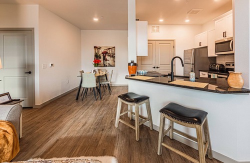 Northeast Colorado Springs Apartment | Spacious Modern Mountain view !