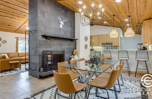 Morrison Cabin | Spacious Mountain Getaway W/ Game Room