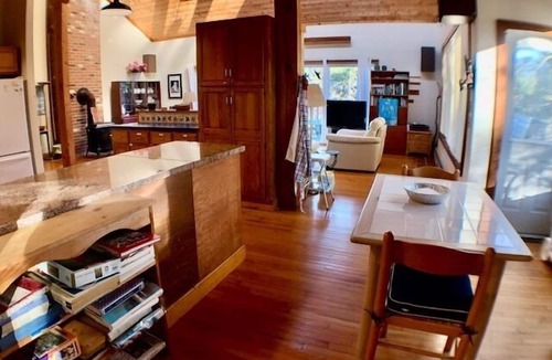 Pleasant Point House | Spacious Multi-Level Contemporary Home (1677)