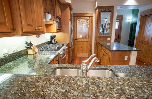 Downtown Steamboat Springs Condo | Spacious Pet Friendly Downtown Condo.Walking Distance to Everything!