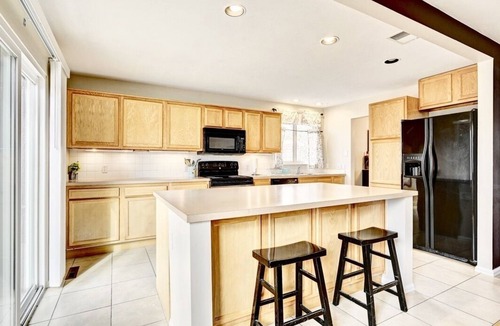 Aurora House | Spacious Private Retreat Near Cherry Creek Park!