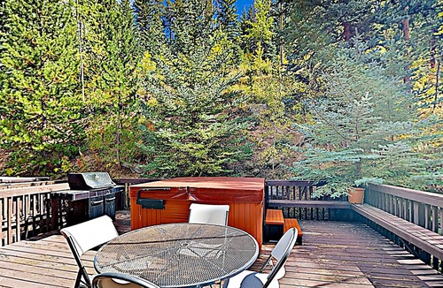 Intermountain House | Spacious Townhome with Hot Tub, Adjacent to Gore Creek | 4.5 Miles to Vail