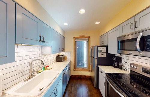 Intermountain House | Spacious Townhome with Hot Tub, Adjacent to Gore Creek | 4.5 Miles to Vail