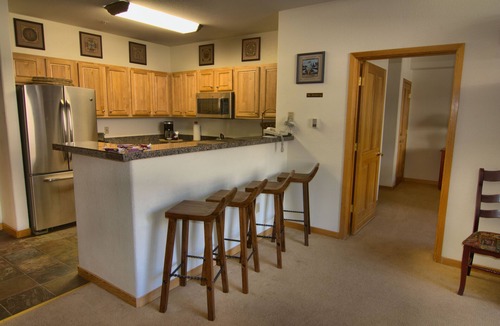 Mountain House Condo | Spacious Unit + Loft, Central Location, Great for Large Families and Groups