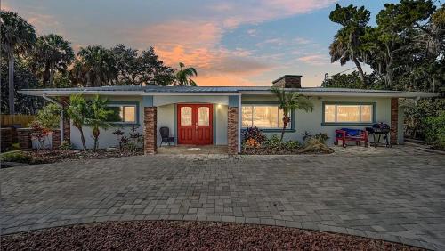 Crystal River House | Spacious Waterfront Getaway with Heated Pool