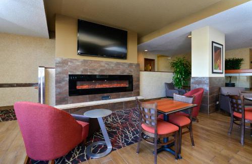 Greenwood Village Hotel | Spark by Hilton Denver Tech Center Greenwood Village