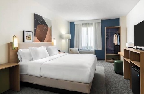 Greenwood Village Hotel | Spark by Hilton Denver Tech Center Greenwood Village