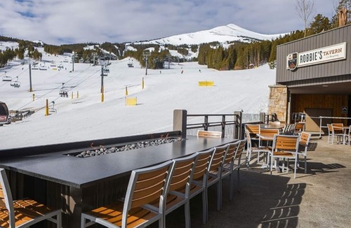 Breckenridge Condo | Spring Break @ Premier Ski in/Ski out Luxurious Residence on Peak 8, fits 12 ppl