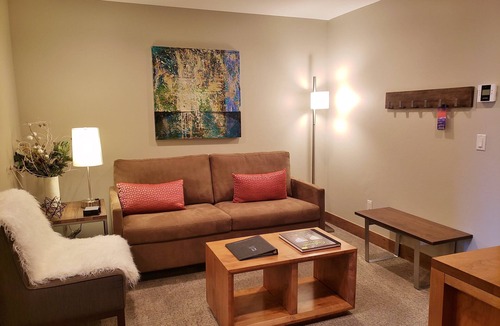 Peak 8 Condo | SPRING BREAK - SLOPESIDE Luxury Ski-in/Ski-out- Grand Colorado Peak 8 - SLEEPS 4