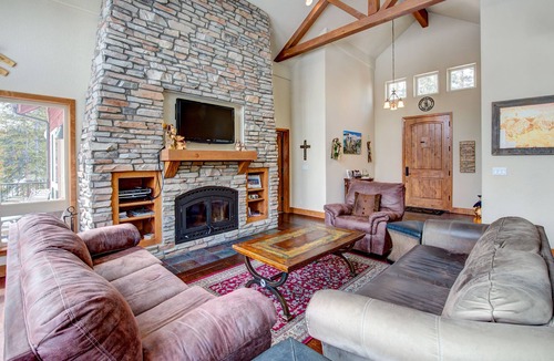 Quandary Village House | Spring Sale elegant comfortable Mtn Home w7beds:2CalifKing&4Queen bd, 3Fireplace