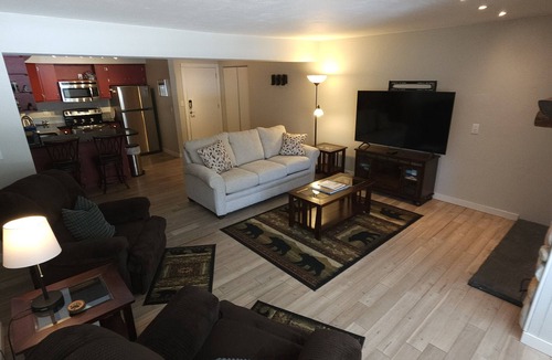 Saint Mary's Condo | St. Mary's Landing 950 sq ft 2 bedroom condo. At 10,000 feet!