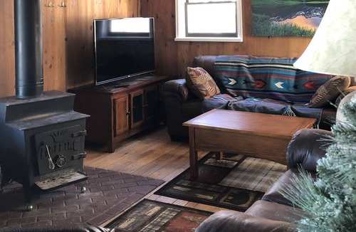Mesa House | Staggering view from cozy cabin near Powderhorn Ski resort and the Grand Mesa!