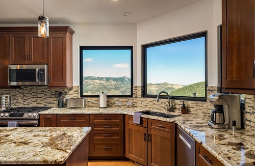 Evergreen House | Stay In Evergreen - Denver Mountain Escape