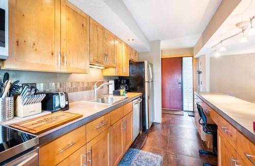 Peak 8 Condo | Stay Mountain-Side at Gold Camp.