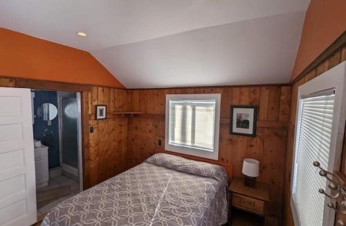 Twin Lakes House | Stay Twin Lakes Cabin 2