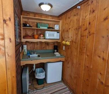 Twin Lakes House | Stay Twin Lakes Cabin 3