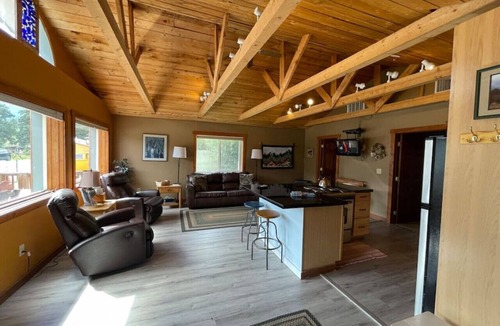 Twin Lakes Cabin | Stay Twin Lakes Cottage
