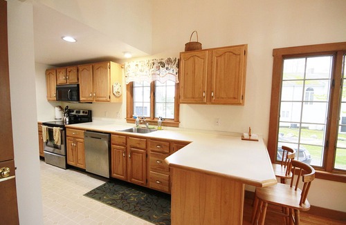 North Windham House | Steps from the beach on Sebago Lake Basin