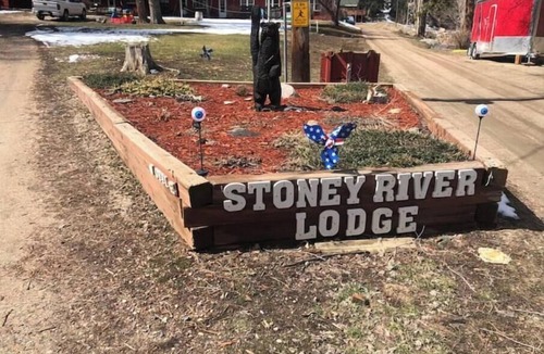 Loveland Apartment | Stoney River Lodge - Unit 10 - Wolf