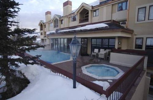 Beaver Creek Condo | Strawberry Park On The Slopes In Beaver Creek Ski-In/Ski-Out