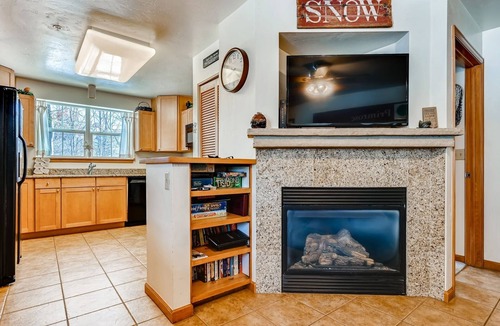 Frisco Condo | Streamside Lane | 2BR/2BA | Ski Bus | Walk to Main