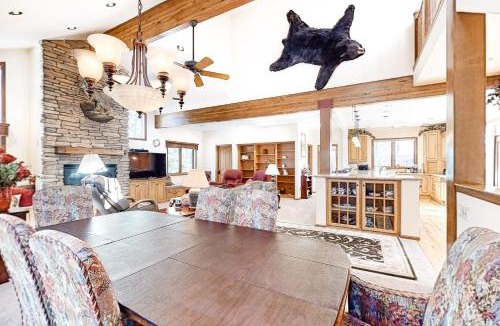 Frisco House | Streamside Lane
