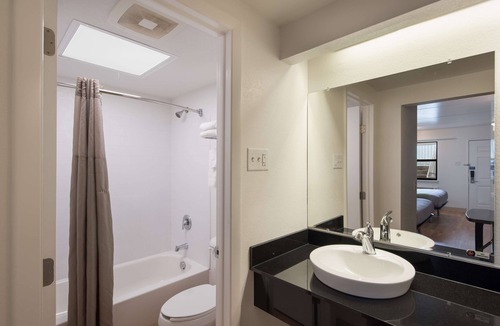 Briargate Hotel | Studio 6 - Colorado Springs - Air Force Academy