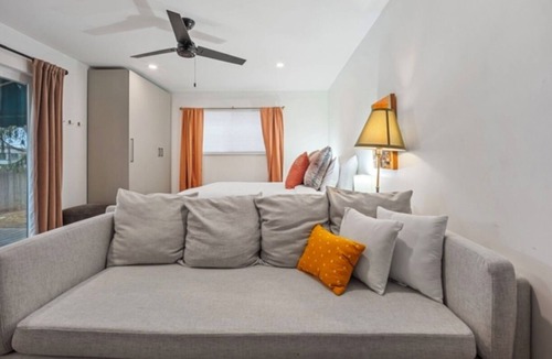 Goldsmith Condo | Studio in SE Denver near DTC and Cherry Creek North with WiFi, AC