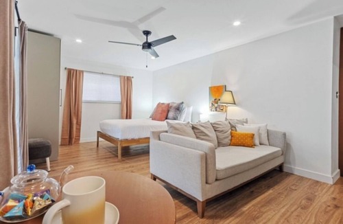 Goldsmith Condo | Studio in SE Denver near DTC and Cherry Creek North with WiFi, AC