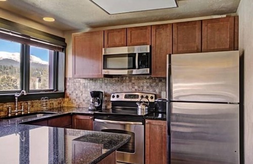 Peak 9 Apartment | Studio Premier Condo | Ski-in/Skit-out Access