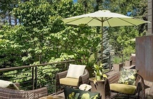 Aspen House | Stunning 5 Bedroom 7 bath home in Aspen!