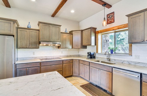 Buena Vista House | Stunning Buena Vista Home ~ 4 Mi to River Rafting!