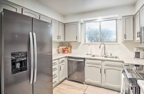 The Ridges Condo | Stunning Condo By Trails, Nat'l Monument!