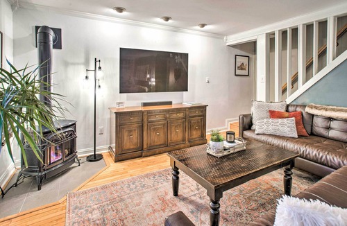 Evergreen House | Stunning Evergreen Chalet w/ Private Hot Tub!