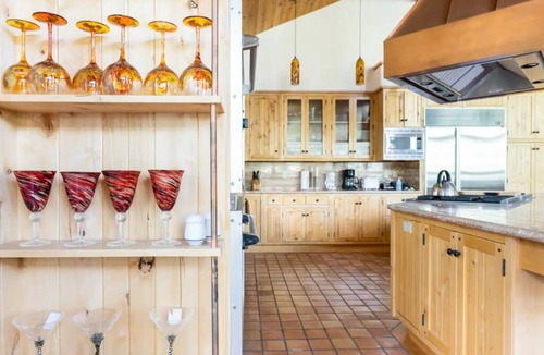 Highland Meadows House | Stunning mountainside home in West Vail
