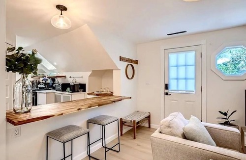 Pleasant Valley Apartment | STUNNING NEW MOUNTAIN VIEW 2 BEDROOM APARTMENT- OLD COLORADO CITY