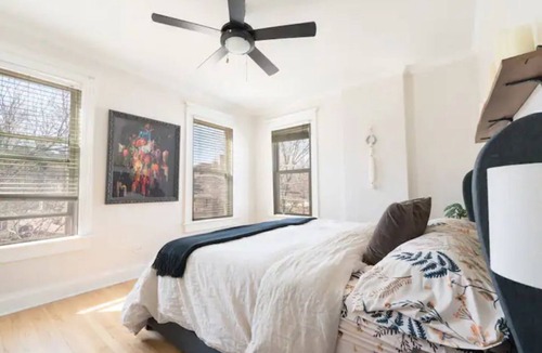 City Park West Apartment | Stunning Oasis City Center 420