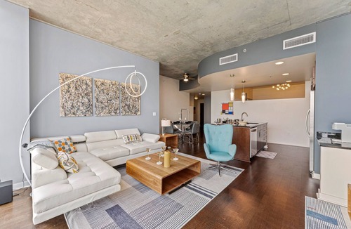 Downtown Denver Condo | Stylish 42nd Floor Central Denver Condo with Breathtaking Views