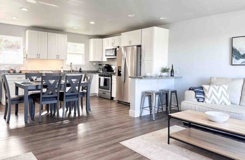 Arvada Plaza Area House | Stylish 5BR Retreat with Mountain Views