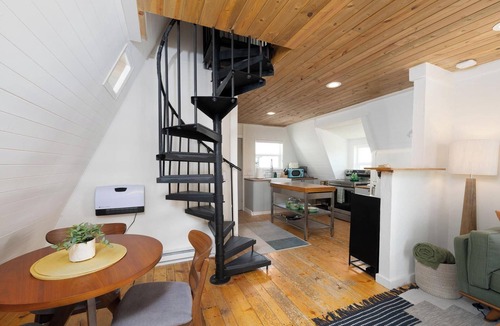 Fairplay Cabin | Stylish A-Frame Escape! Rare Fall Avails, Dogs OK, Mountain Views, Stargazing!
