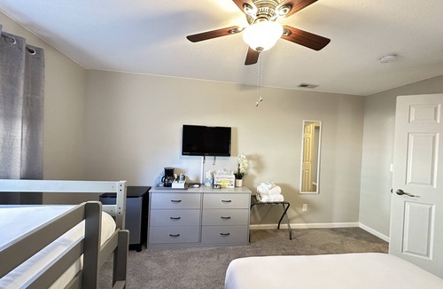 Pueblo West Apartment | Stylish & Comfy Family Getaway in Pueblo West