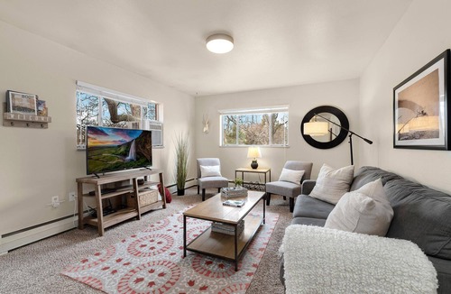Old Town Condo | Stylish condo in the heart of Old Town