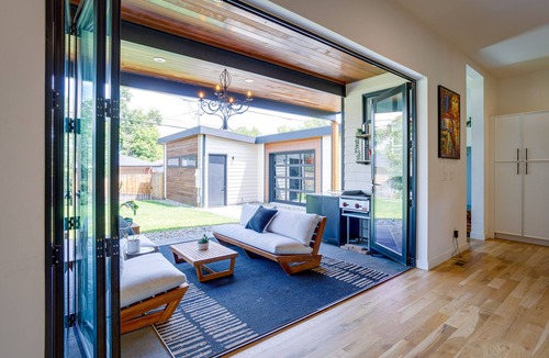 West Highland House | Stylish Denver Home w/Rooftop Deck & Pool Table!
