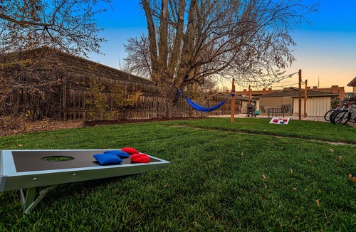 University Acres Condo | Stylish Getaway w/Designer Touches - Free Bikes