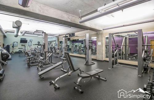 LoDo House | Stylish Loft Near Union Station W Patio