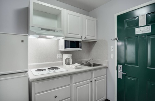 Lamar Heights Area Hotel | Suburban Studios Denver Central-Arvada