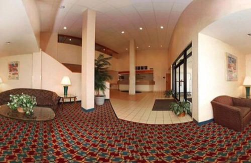 Tire Hill Hotel | Suburban Studios Johnstown - Richland Town Center