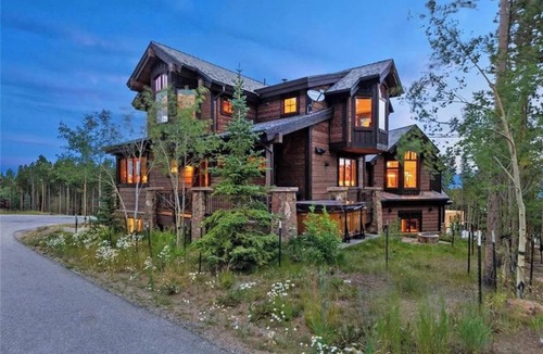 Timber Trail House | Summit Serenity: Pup-Friendly! Hot Tub, Private Shuttle, One Ski Hill Access