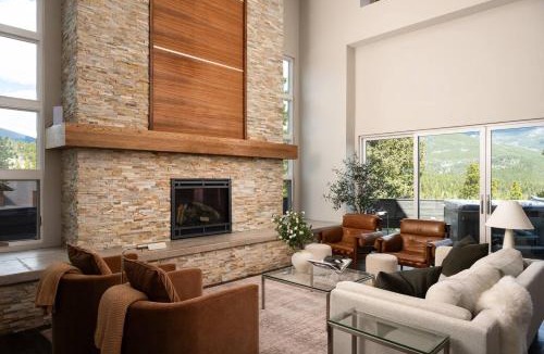 Bailey House | Summit Solace LUXE 360 Views Hot Tub Games